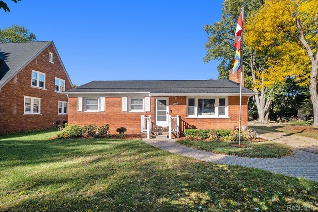 9101 Ball Street, Plymouth city