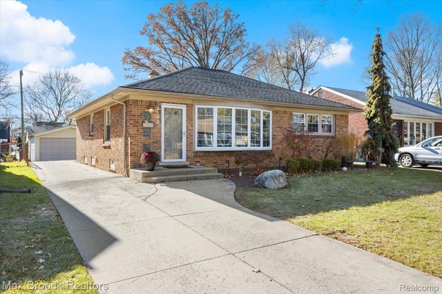 2180 Derby Road, Birmingham city