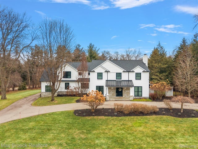 692 Bennington Drive, Bloomfield Hills city