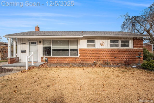 34950 W Chicago Street, Livonia city