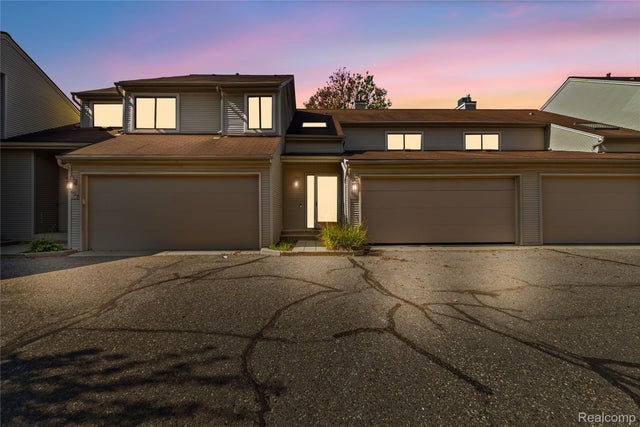 629 Ashley Circle, Rochester Hills city