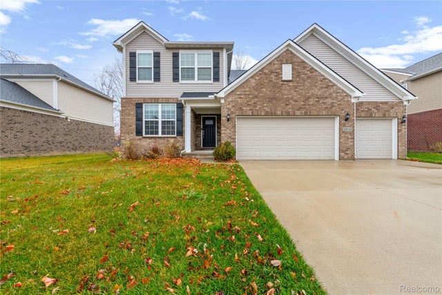 25835 Oberlin Blvd, Novi city