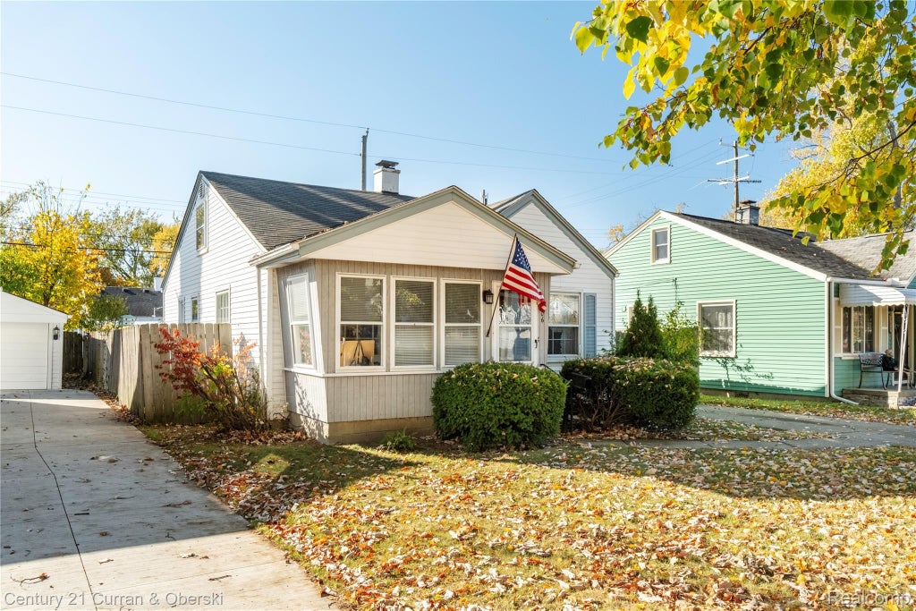 2306 Barrett Avenue, Royal Oak city