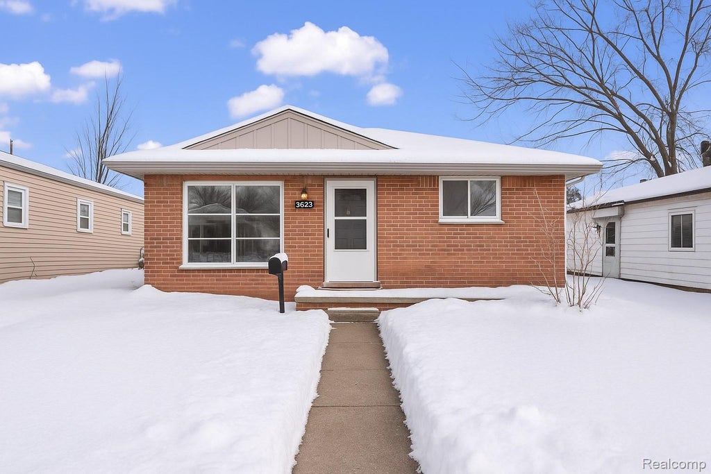 3828 Edgar Avenue, Royal Oak city
