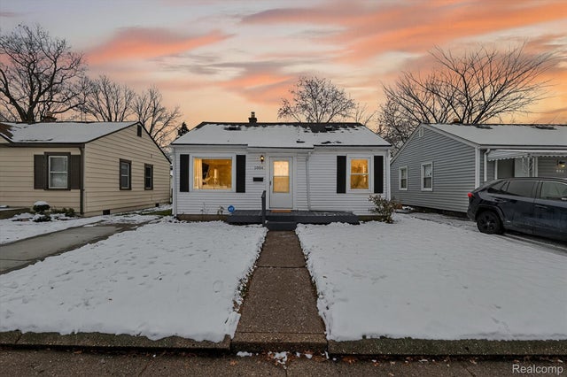 1004 E Otis Avenue, Hazel Park city