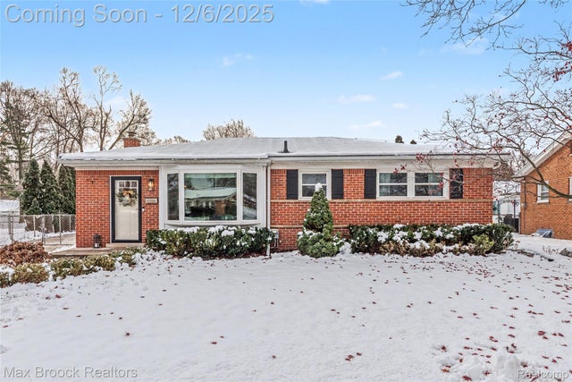 35235 Hathaway Street, Livonia city