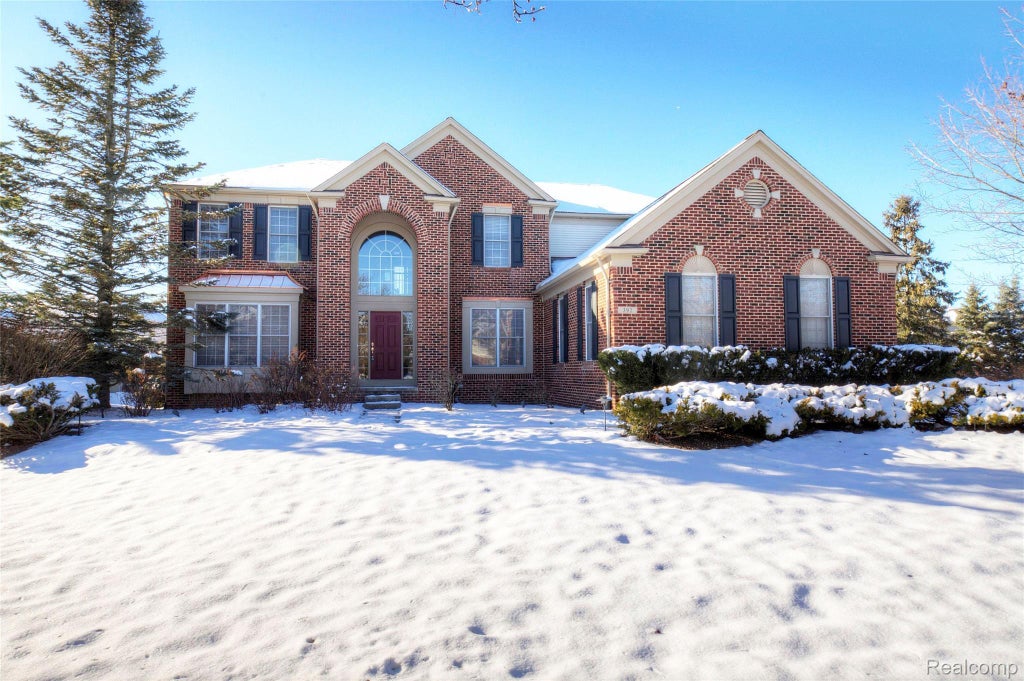 392 Lenox Drive, Canton charter township