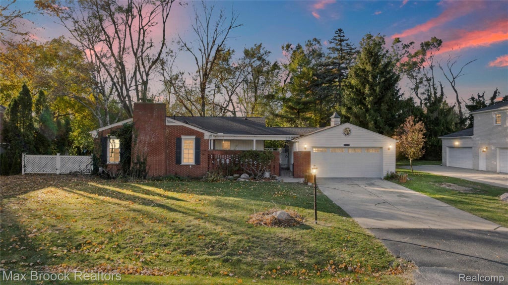 2724 Alveston Drive, Bloomfield Hills city