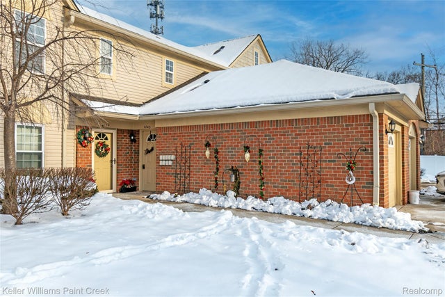 6143 Century Court, Shelby charter township