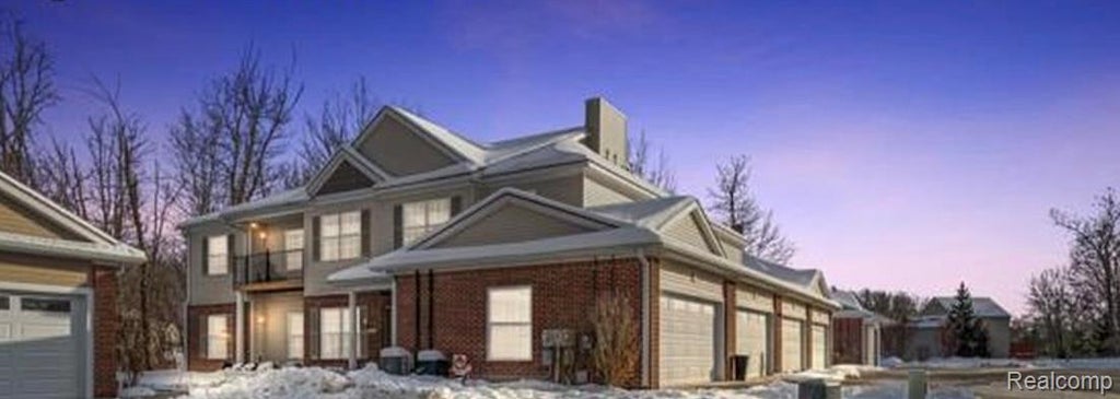 907 Watercress Lane, Fenton city