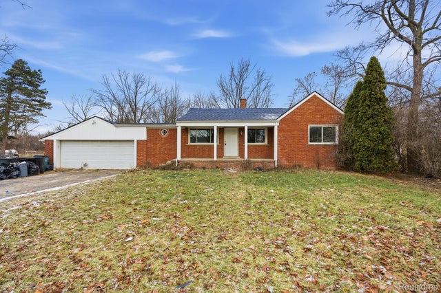 2907 Lovington Drive, Troy city