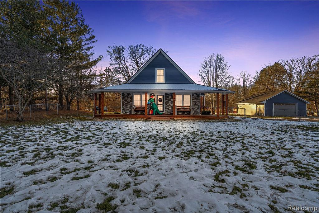 5216 S State Road, Goodrich village