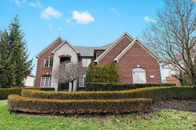 46782 Merion Circle, Northville city