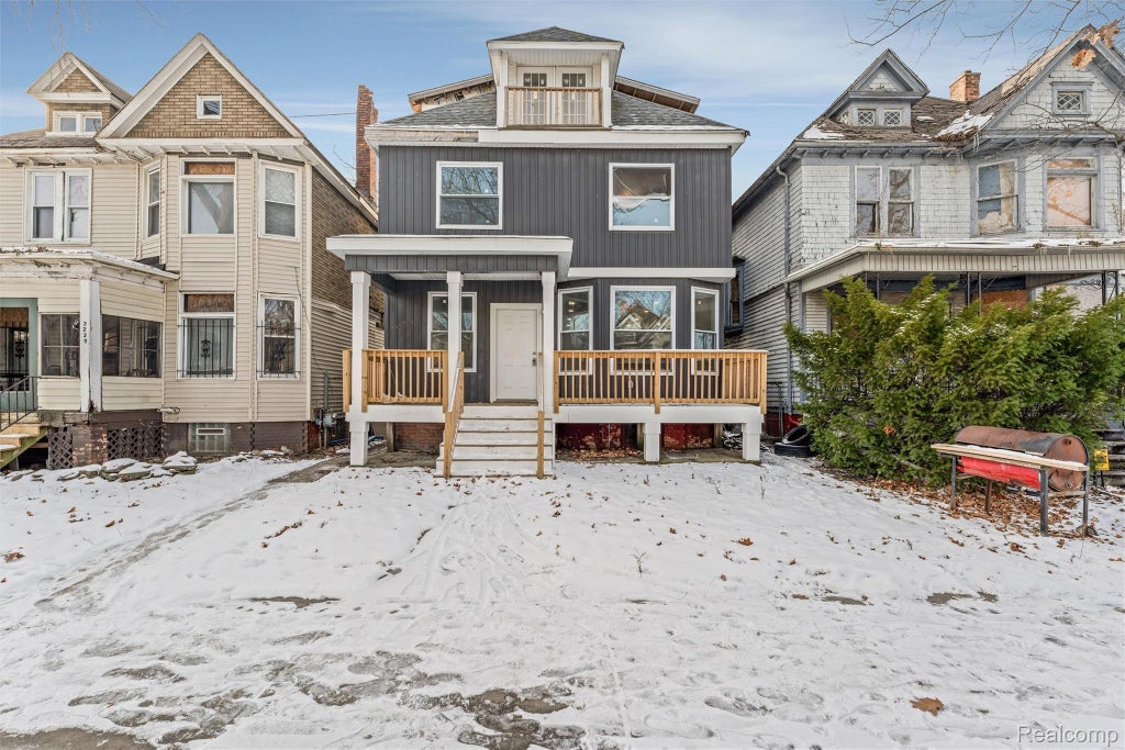 2233 Sheridan Street, Detroit city