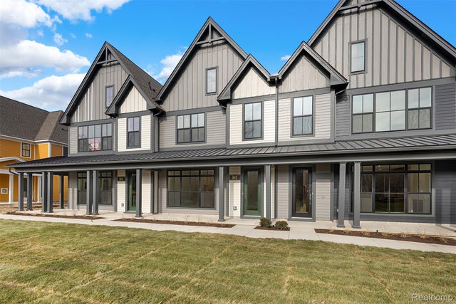 102 Apaloosa, Northville city