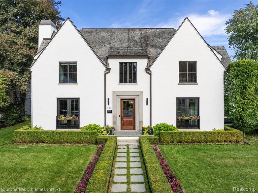 956 Westwood Drive, Birmingham city