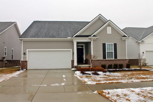 3761 Park Creek Lane, Canton charter township