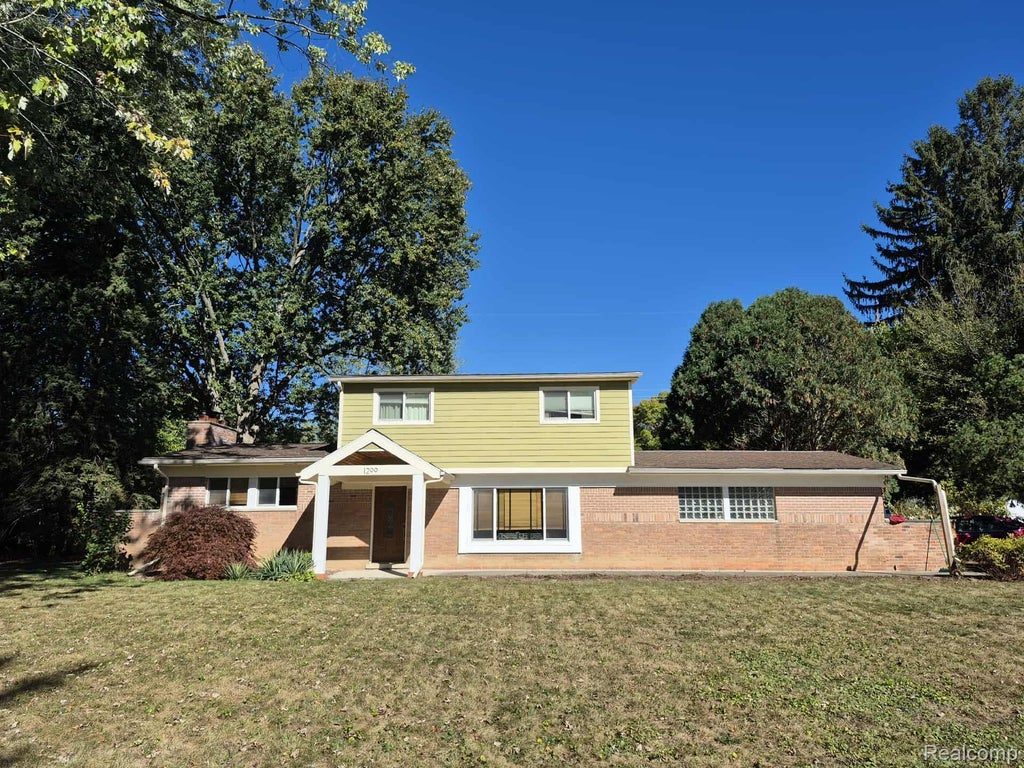 1299 Winchcombe Drive, Bloomfield Hills city