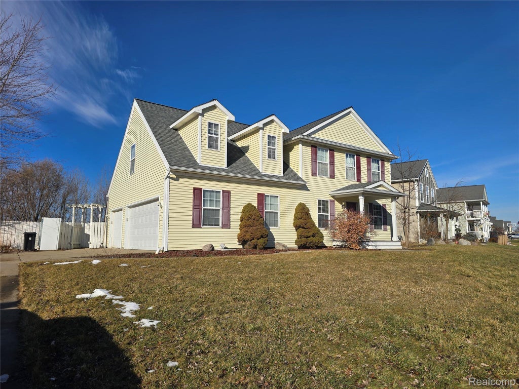 13046 Stony Brook Pass, Fenton charter township