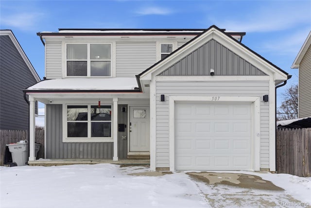 507 E Muir Avenue, Hazel Park city