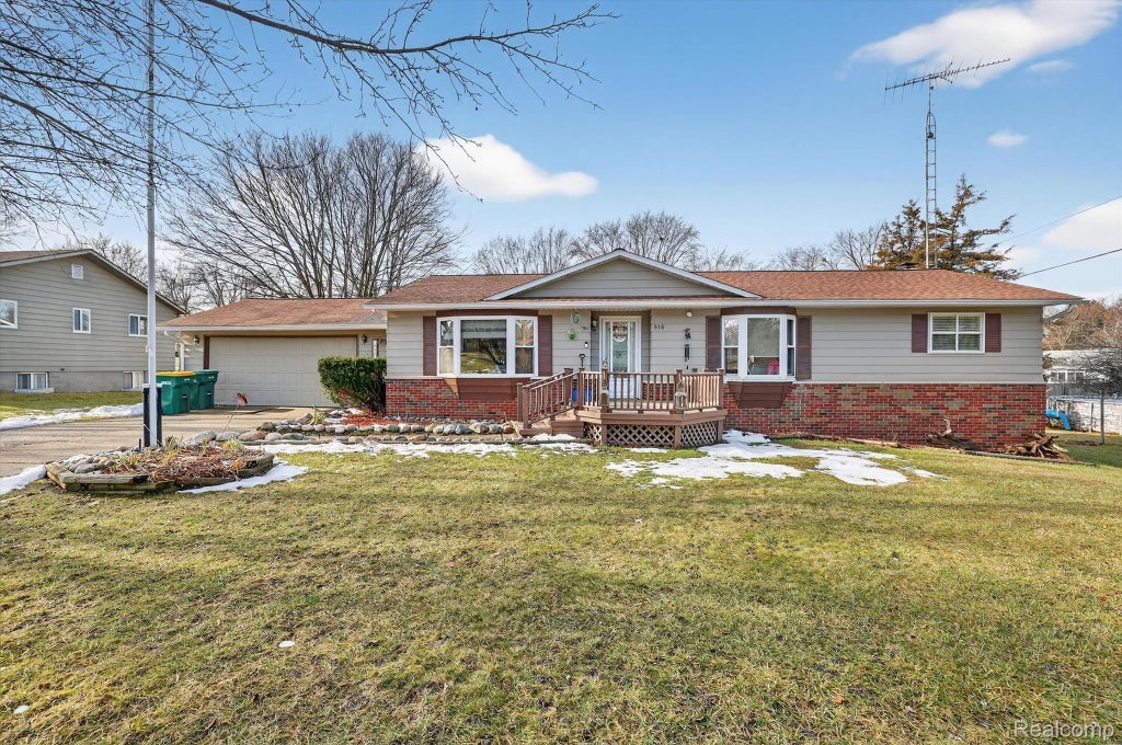 516 Sunnyslope Drive, Flushing city