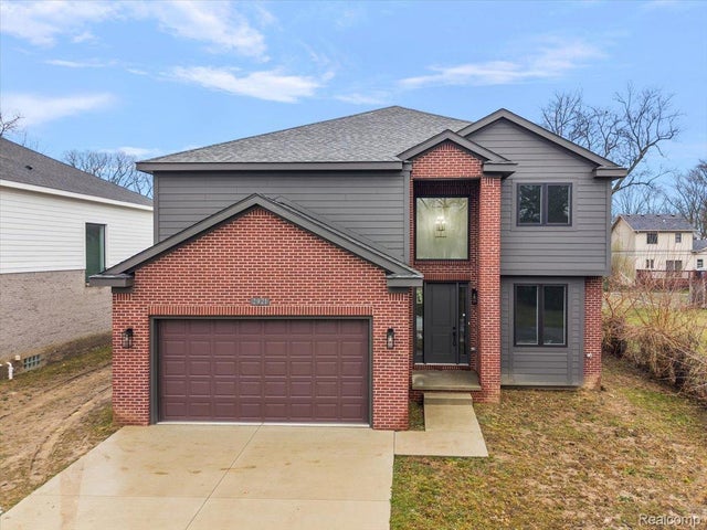 2921 Walsh Drive, Rochester Hills city