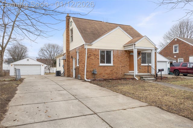 3832 Grindley Park Street, Dearborn city