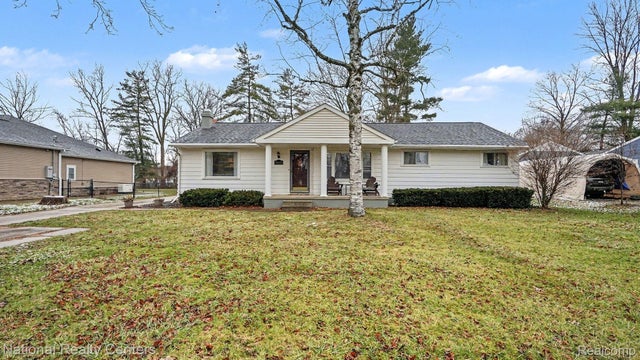 15643 Fry Street, Northville township