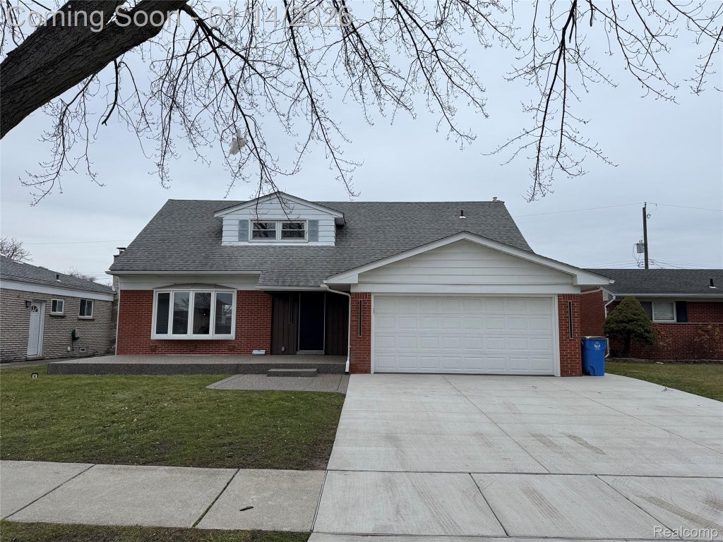 27204 Sheahan Drive, Dearborn Heights city