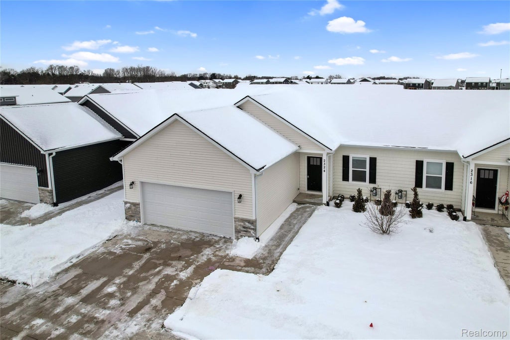 2323 Gilder Drive, Marion township
