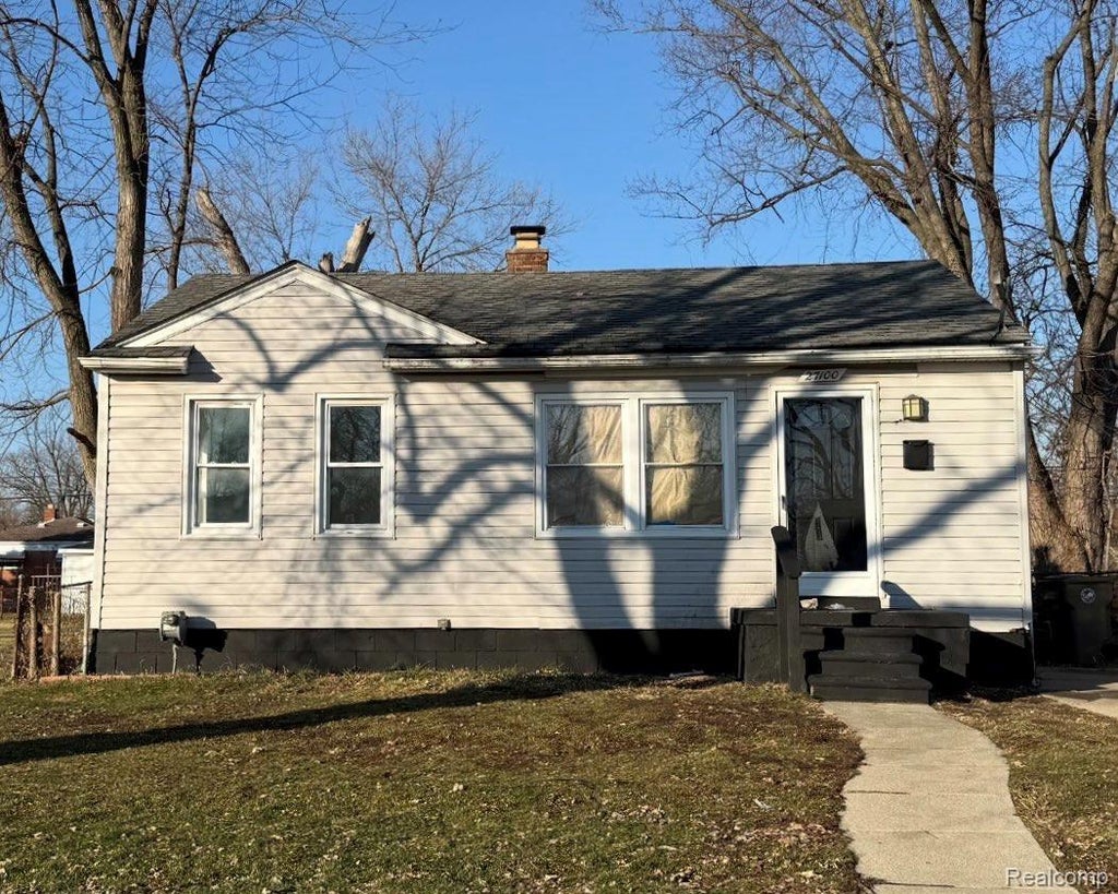 27100 New York Street, Inkster city