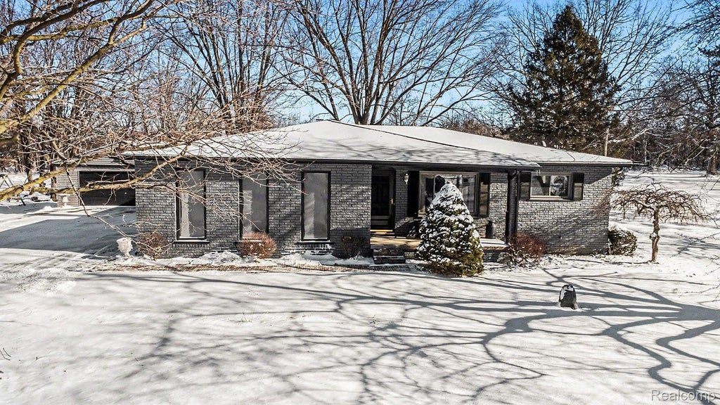 5091 Wakefield Road, Grand Blanc charter township