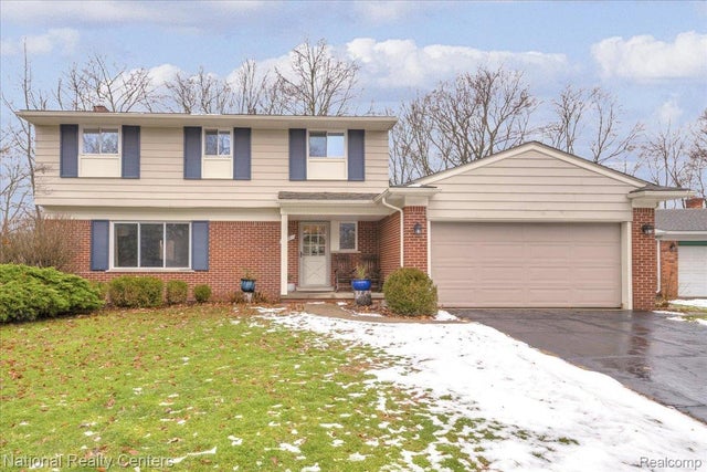 28701 Summerwood Road, Farmington Hills city