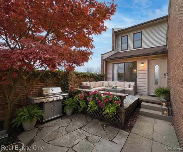 410 Willow Grove Lane, Rochester Hills city