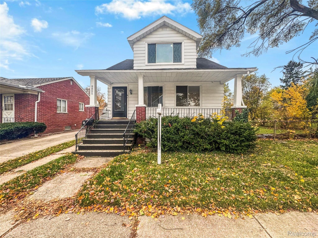 8805 Whitlock Avenue, Dearborn city