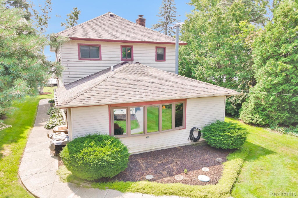 429 Edgewater, Algonac city