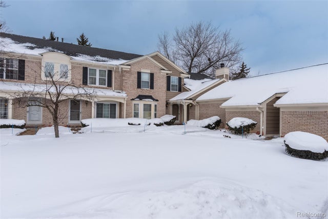 2677 Williamsburg Circle, Auburn Hills city