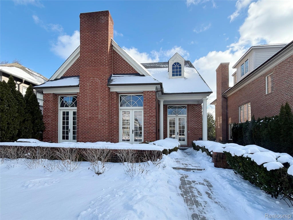 995 Pierce Street, Birmingham city