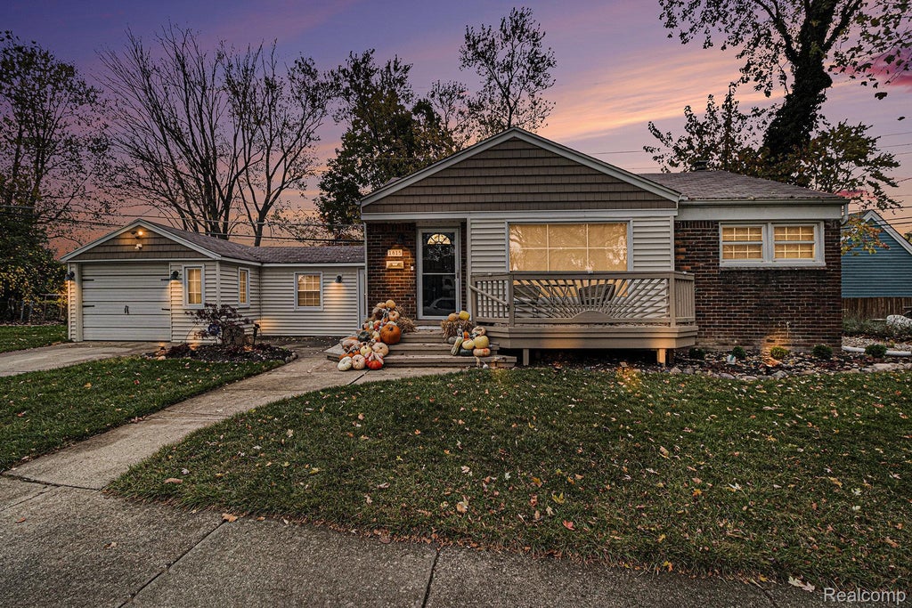 1815 E Lincoln Street, Birmingham city