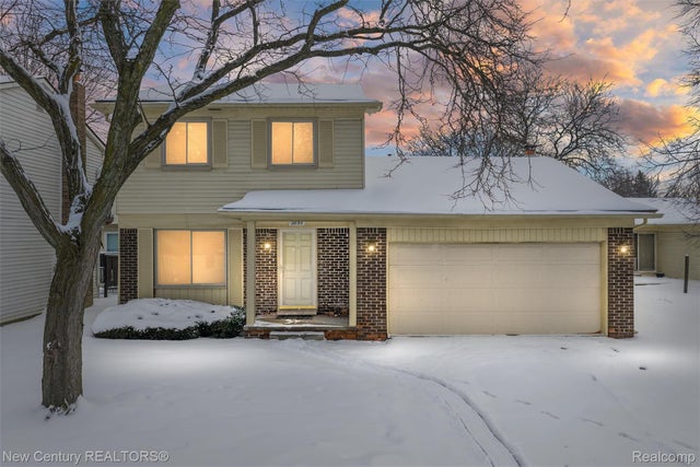 2850 Roundtree Drive, Troy city