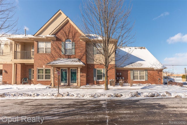 11698 Farmington Road, Livonia city