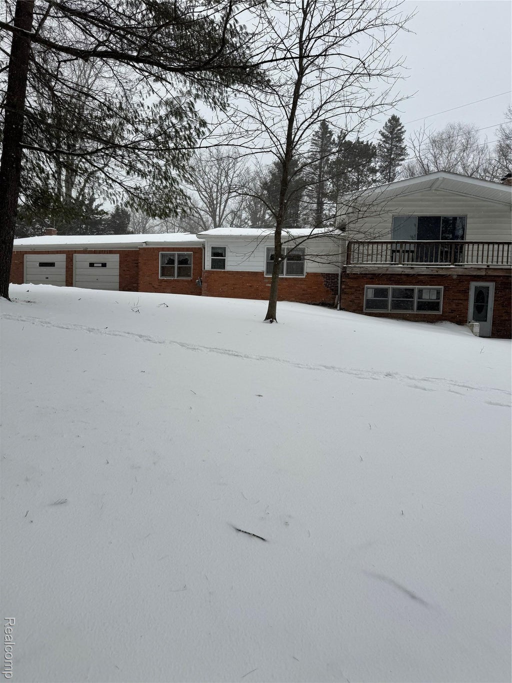 4662 N Lapeer Road, Deerfield township