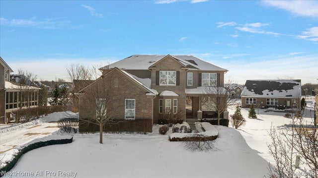 22841 Shepherds Hollow Drive, Lyon charter township
