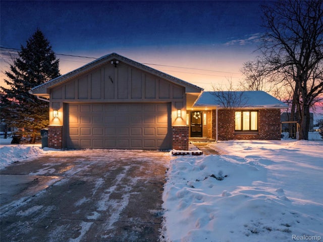 2864 Majestic Court, Troy city