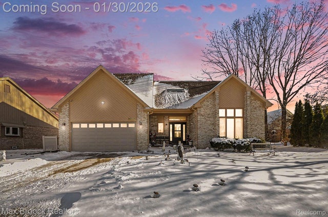 31281 Country Ridge Circle, Farmington Hills city