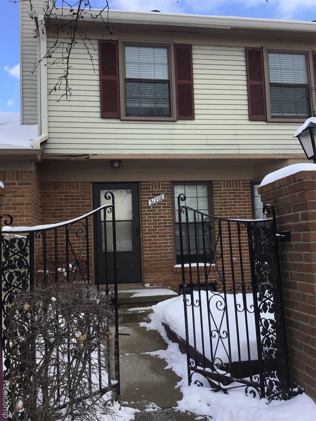 31208 Country Way, Farmington Hills city