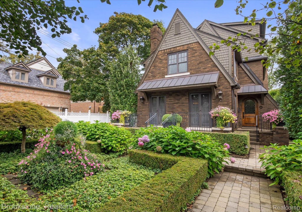 859 Watkins Street, Birmingham city