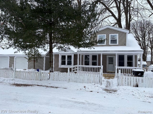 21214 Averhill Street, Farmington Hills city