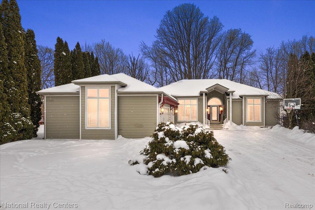 10146 Aberdeen Drive, Grand Blanc charter township