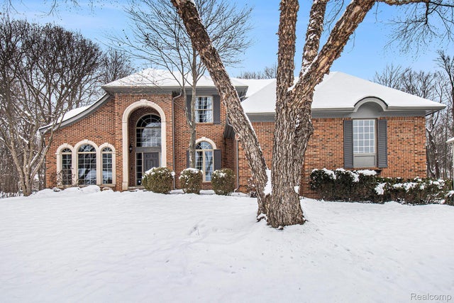 5641 Golf Pointe Drive, Independence charter township